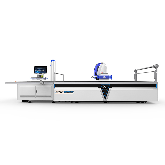 Automatic cutting machine for garment fabric